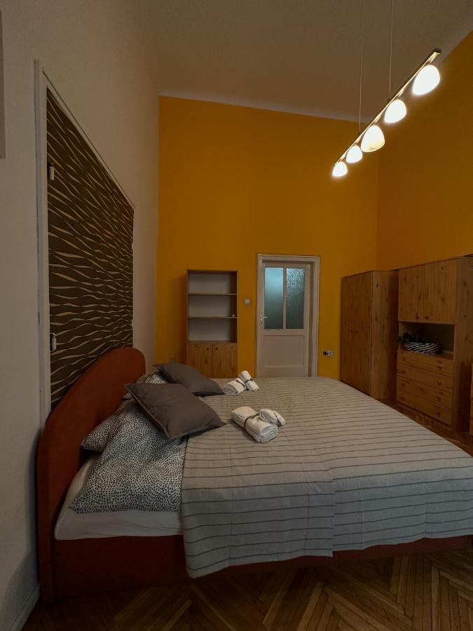 Old Town Apart Apartment Budapest Exterior photo