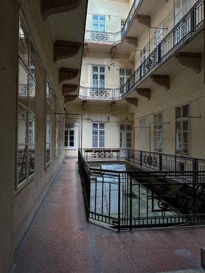Old Town Apart Apartment Budapest Exterior photo